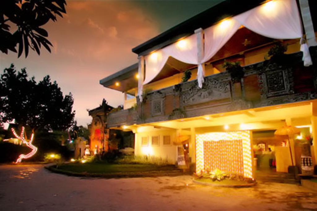 Hotel The Alit Kuta Lombok Exterior foto
